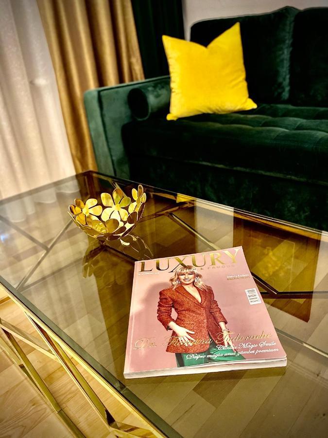 Sarada Boutique Luxury Apartment Deva Luaran gambar
