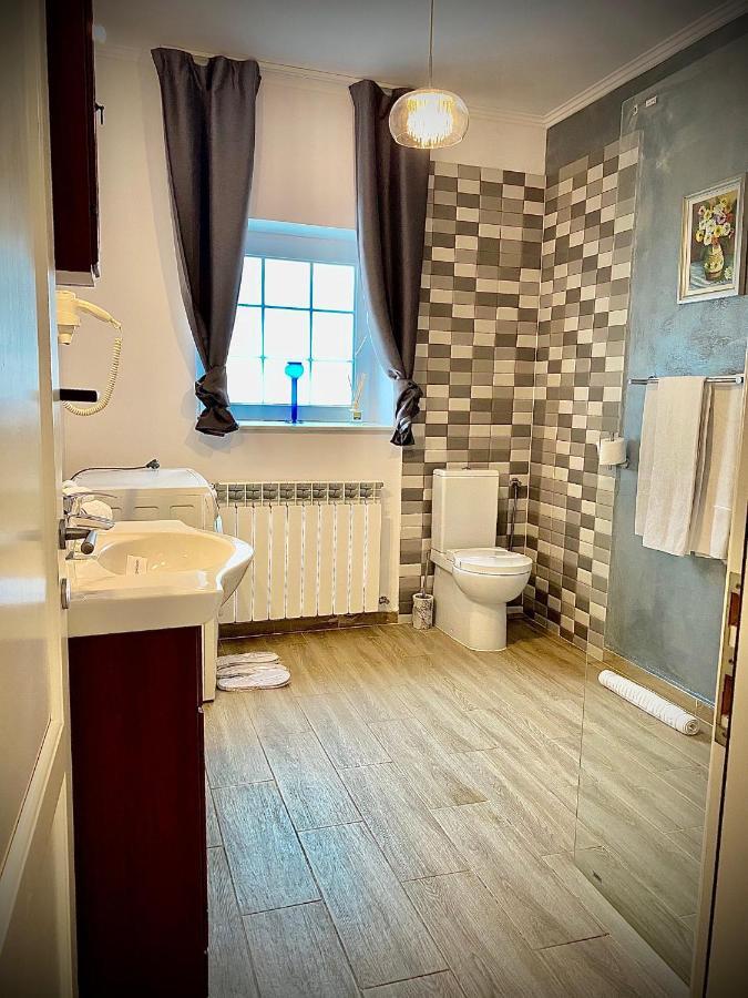 Sarada Boutique Luxury Apartment Deva Luaran gambar