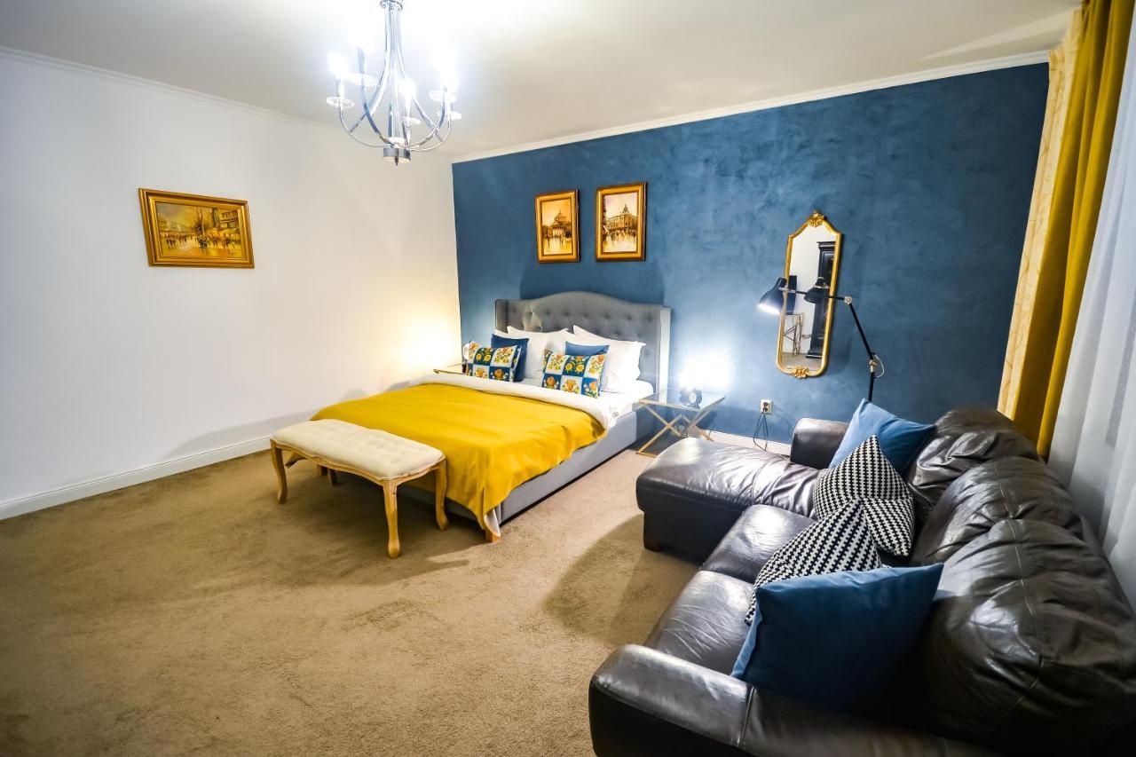 Sarada Boutique Luxury Apartment Deva Luaran gambar